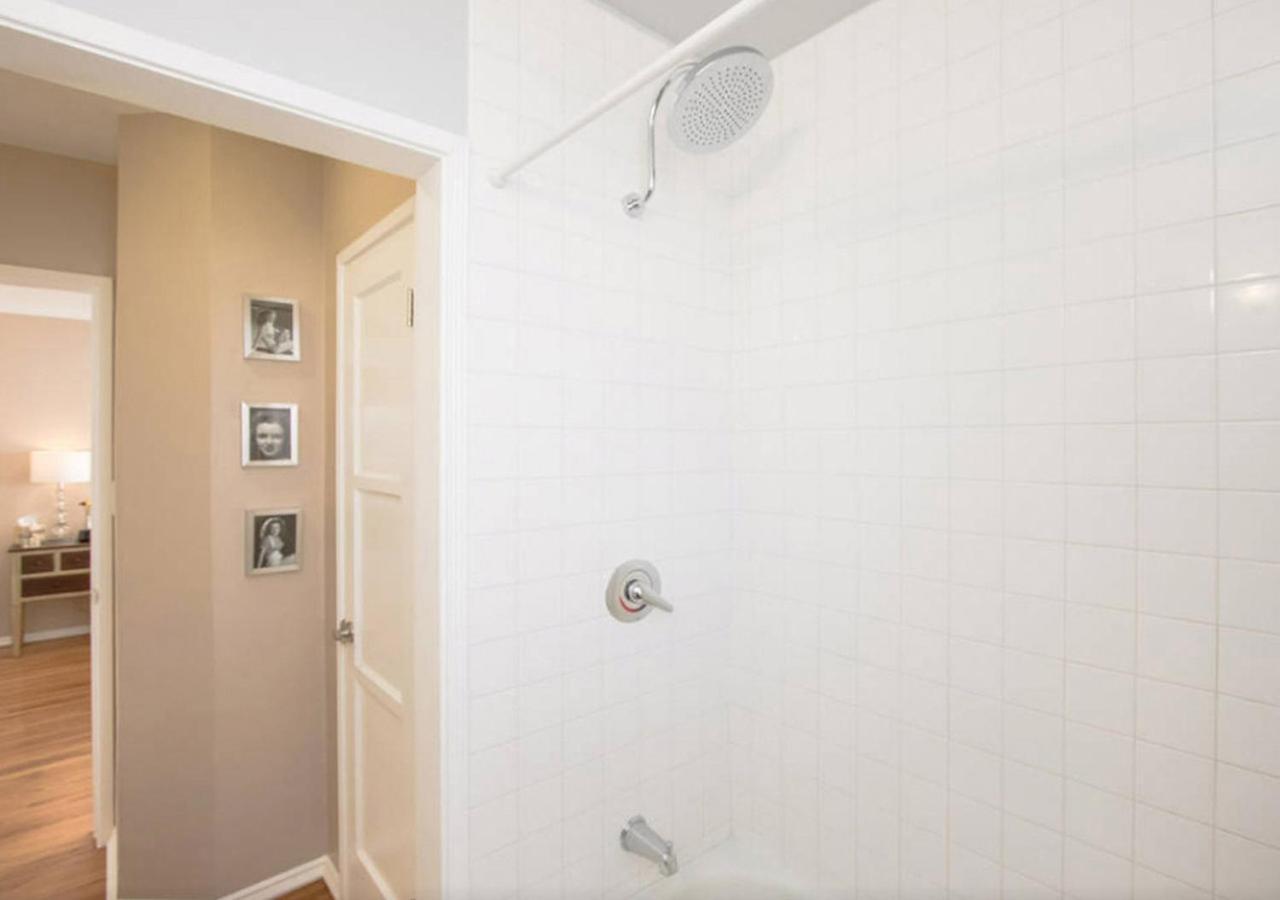 The Burbank Sanctuary - Be Pampered - Full Kitchen Apartment ภายนอก รูปภาพ