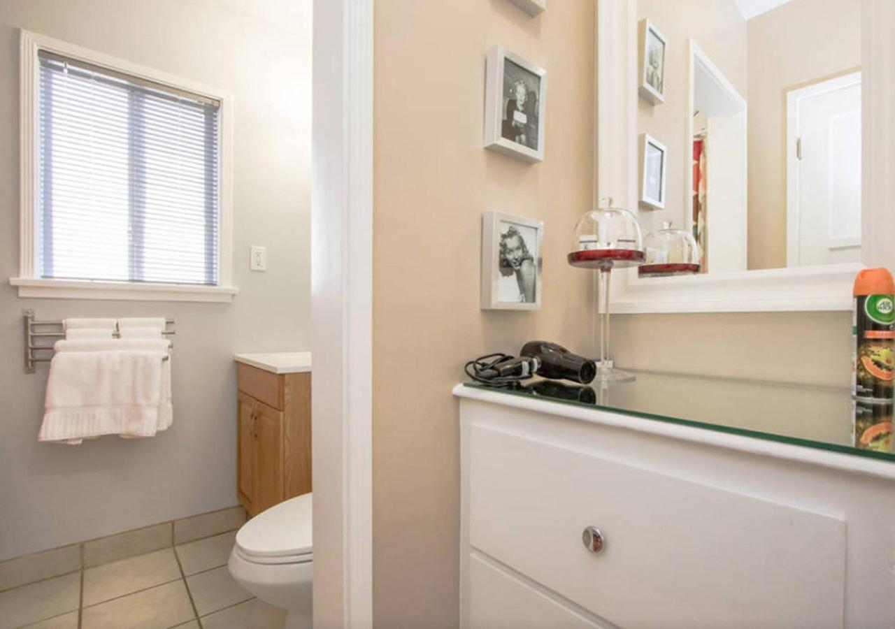 The Burbank Sanctuary - Be Pampered - Full Kitchen Apartment ภายนอก รูปภาพ
