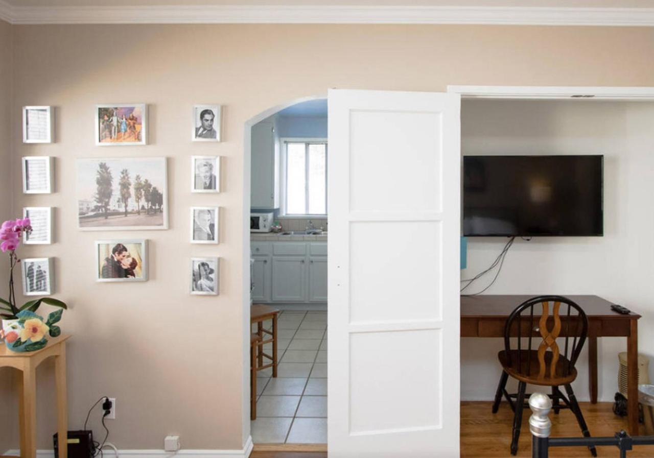 The Burbank Sanctuary - Be Pampered - Full Kitchen Apartment ภายนอก รูปภาพ